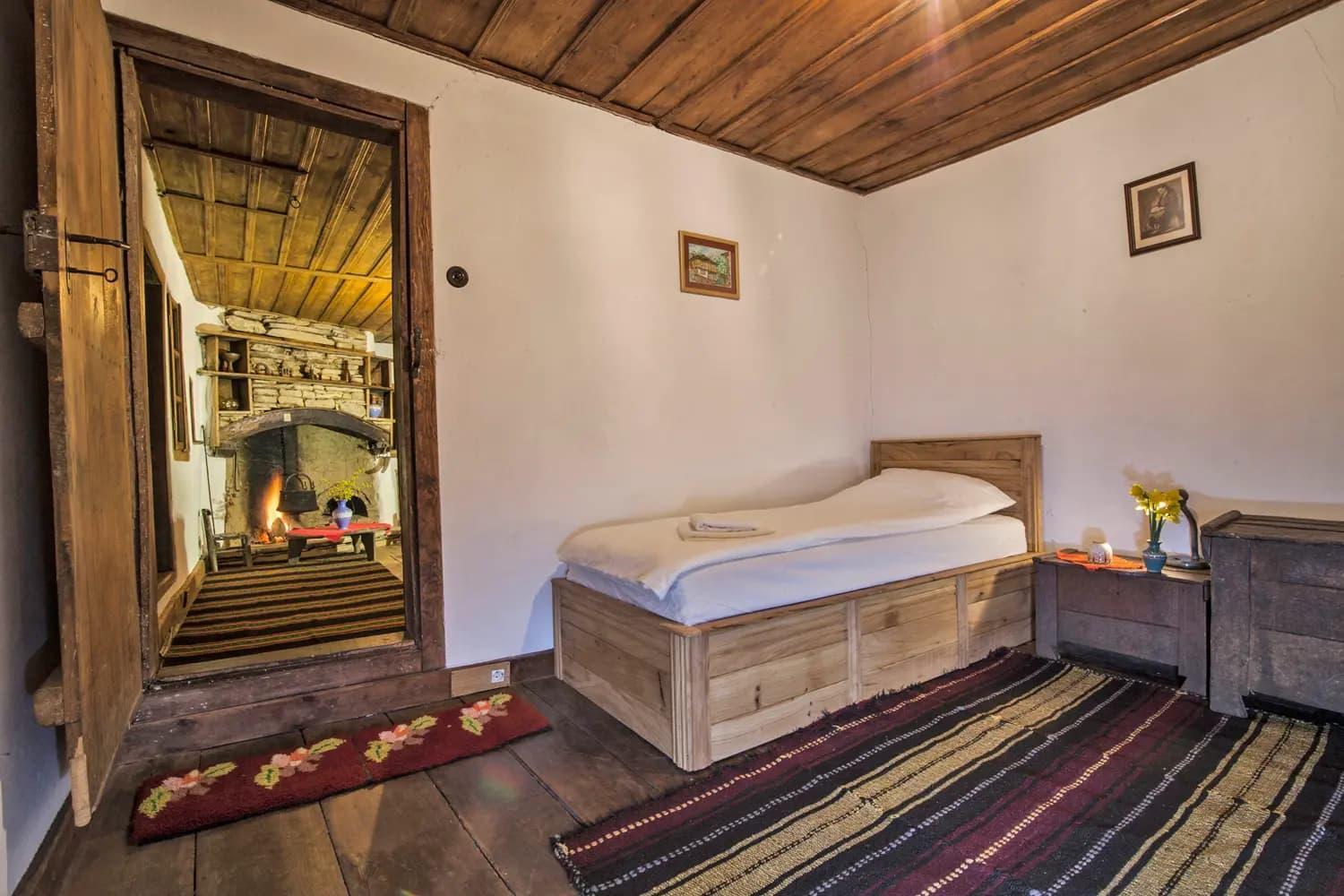 Authentic House With Stunning Mountain View - Karashka Villa อาพริลซี ภายนอก รูปภาพ